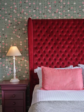 Imagen de la habitación del Hotel The Old Bell. Foto 19