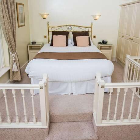 Imagen general del Hotel The Old Bell Inn, Oldham. Foto 3