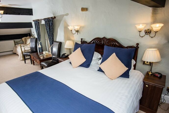 Imagen general del Hotel The Old Bell Inn, Oldham. Foto 4