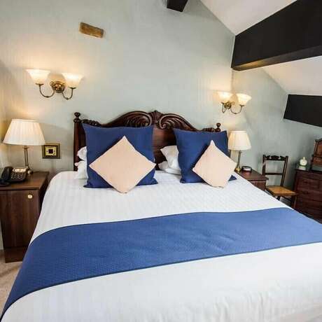 Imagen general del Hotel The Old Bell Inn, Oldham. Foto 8