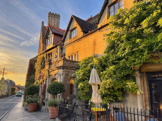 Imagen general del Hotel The Old Bell, Malmesbury. Foto 1