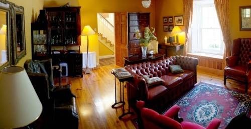 Imagen de los exteriores del Hotel The Old Coach House. Foto 9