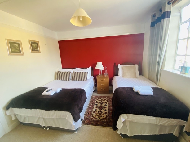 Imagen de la habitación del Hotel The Old Court. Foto 5