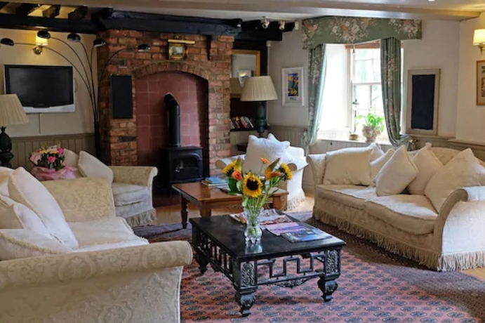 Imagen del bar/restaurante del Hotel The Old Court. Foto 2