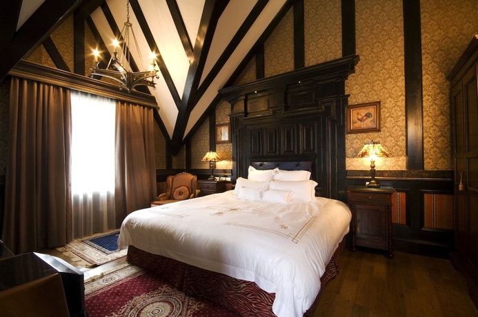 Imagen de la habitación del Hotel The Old England Manor. Foto 9