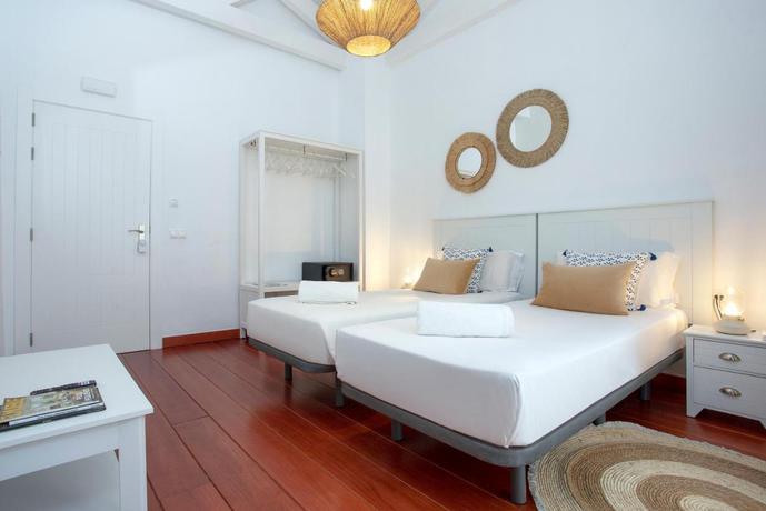 Imagen de la habitación del Hotel The Old House Marbella. Foto 3