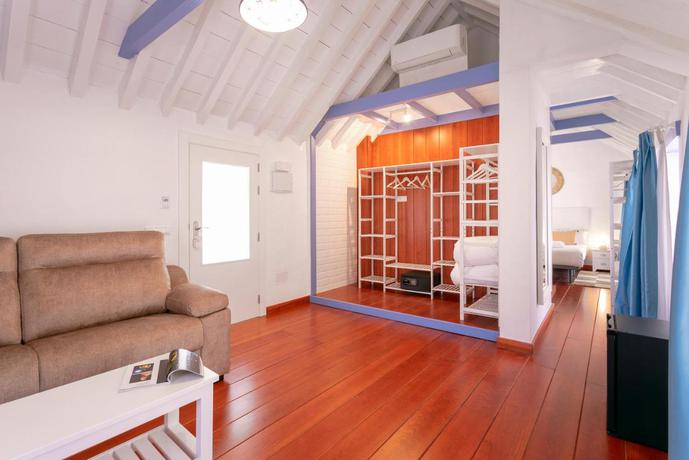 Imagen de la habitación del Hotel The Old House Marbella. Foto 7