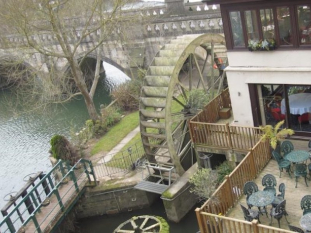Imagen general del Hotel The Old Mill, Bath. Foto 3