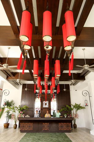 Imagen de los interiores del Hotel The Old Phuket - Karon Beach Resort. Foto 12