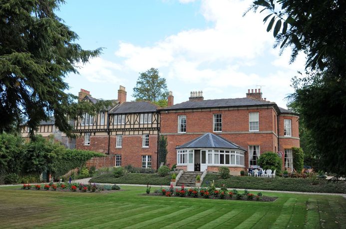 Imagen de los exteriores del Hotel The Old Rectory, Shrewsbury. Foto 3
