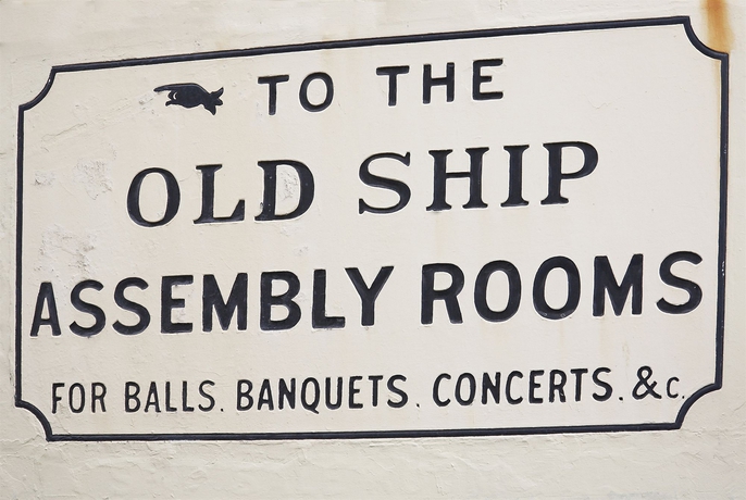 Imagen de los interiores del Hotel The Old Ship. Foto 10