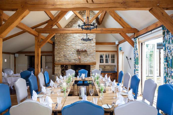 Imagen de los interiores del Hotel The Old Swan And Mill. Foto 12