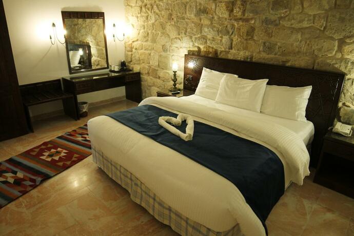 Imagen general del Hotel The Old Village & Resort. Foto 1