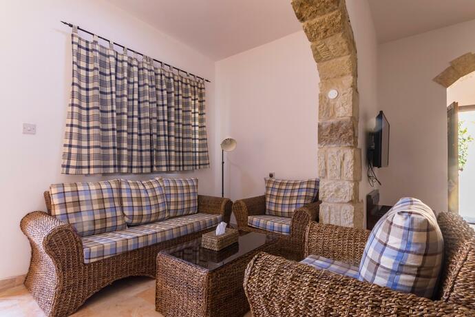 Imagen general del Hotel The Old Village & Resort. Foto 11