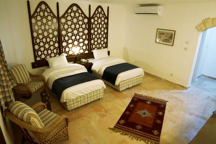 Imagen general del Hotel The Old Village & Resort. Foto 17