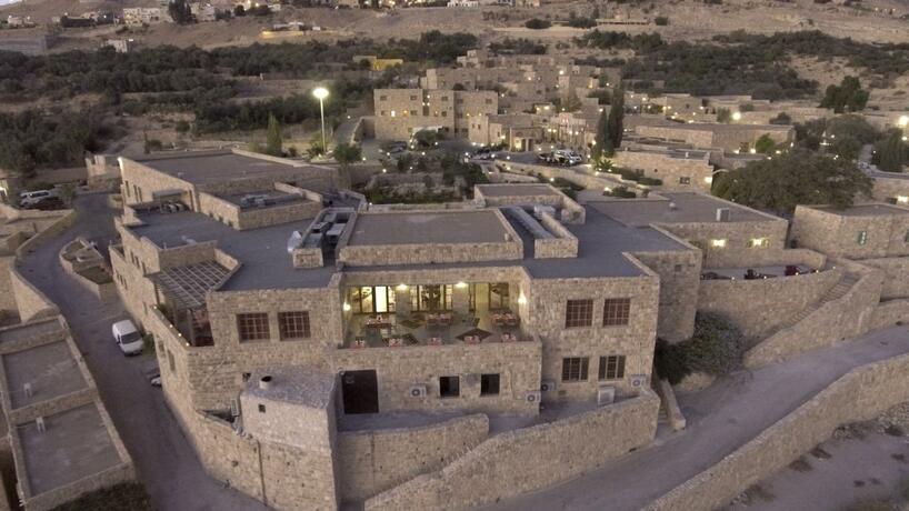 Imagen general del Hotel The Old Village & Resort. Foto 52