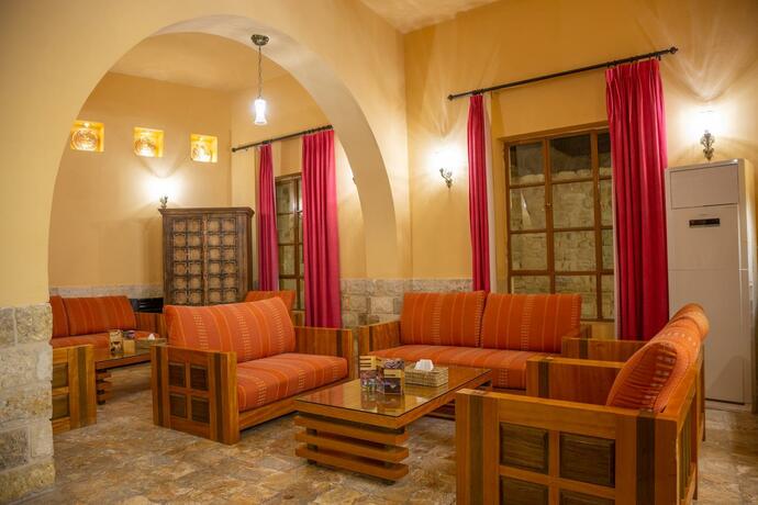 Imagen general del Hotel The Old Village & Resort. Foto 95