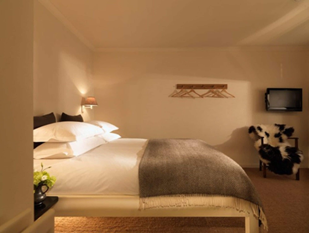 Imagen de la habitación del Hotel The Olde Bell. Foto 9