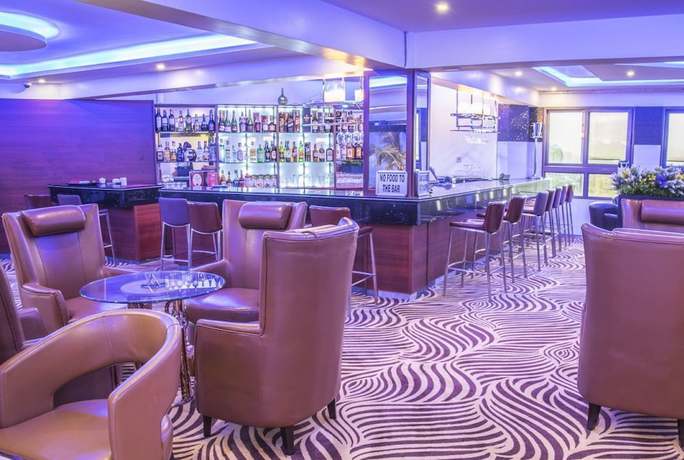Imagen del bar/restaurante del Hotel The Ole-Ken. Foto 2