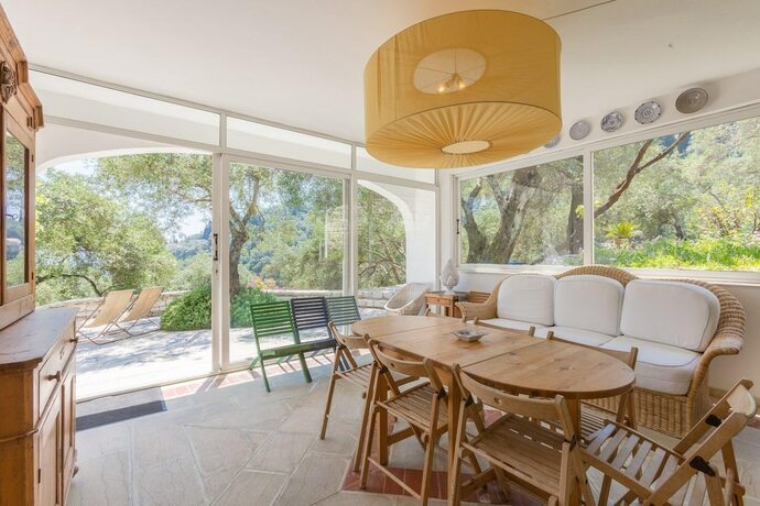 Imagen general del Hotel The Olive Press - Agni Bay Large Private Pool Walk to Beach Sea Views A C Wifi Car Not Require - 231. Foto 4
