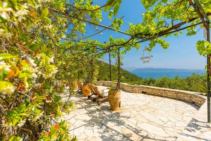 Imagen general del Hotel The Olive Press - Agni Bay Large Private Pool Walk to Beach Sea Views A C Wifi Car Not Require - 231. Foto 16