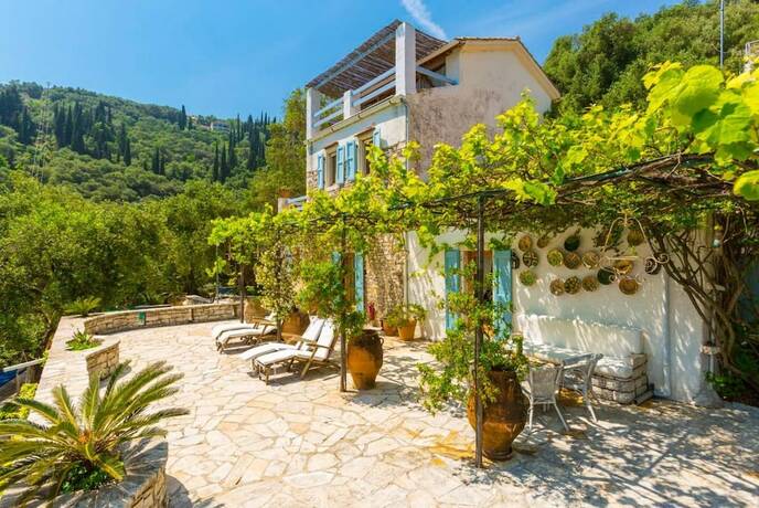 Imagen general del Hotel The Olive Press - Agni Bay Large Private Pool Walk to Beach Sea Views A C Wifi Car Not Require - 231. Foto 18