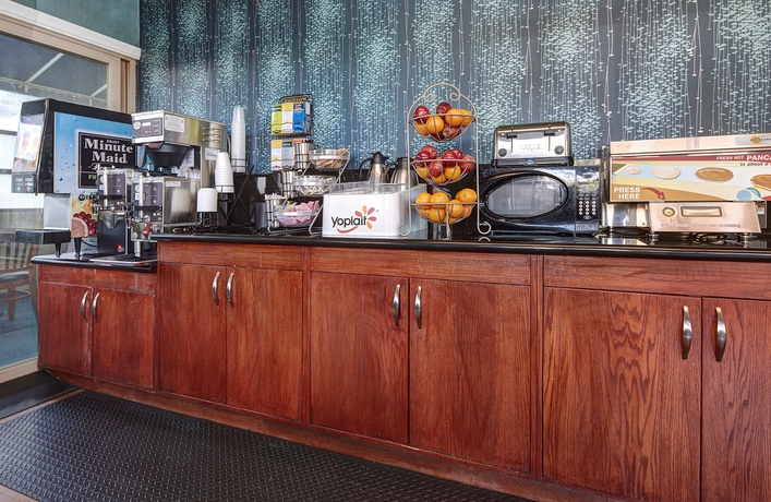 Imagen del bar/restaurante del Hotel The Olivia. Foto 4