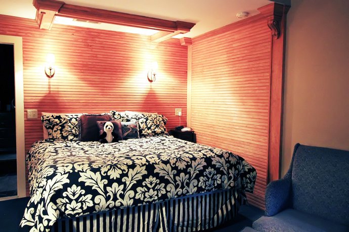 Imagen de la habitación del Hotel The Olivier House. Foto 13