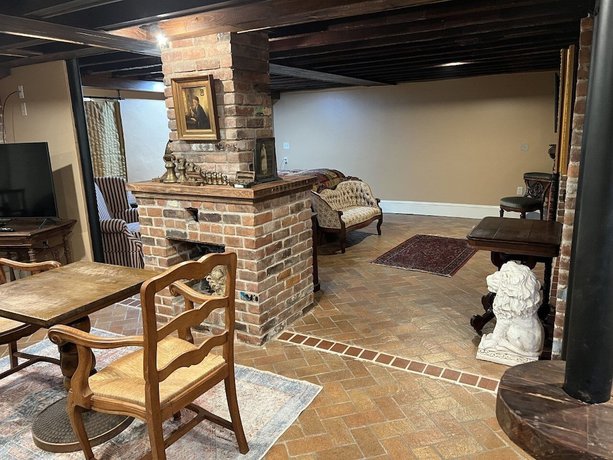 Imagen de la habitación del Hotel The Olivier House. Foto 14