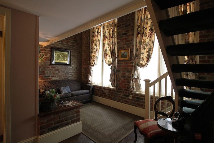 Imagen de la habitación del Hotel The Olivier House. Foto 17