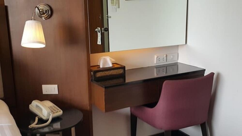 Imagen de la habitación del Hotel The One Bay Breeze Pattaya. Foto 7