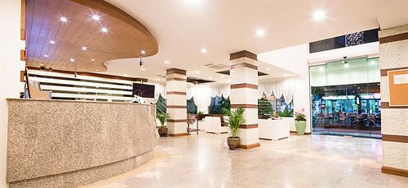 Imagen de los interiores del Hotel The One Bay Breeze Pattaya. Foto 14