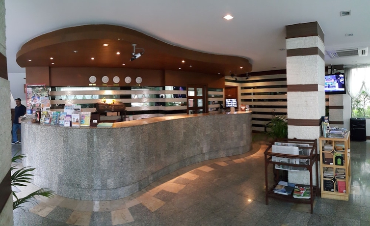 Imagen de los interiores del Hotel The One Bay Breeze Pattaya. Foto 15