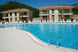 Imagen de la piscina del Hotel The One Club. Foto 7