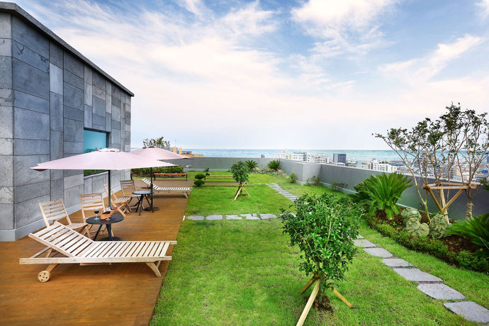 Imagen de los interiores del Hotel The One, Jeju. Foto 15