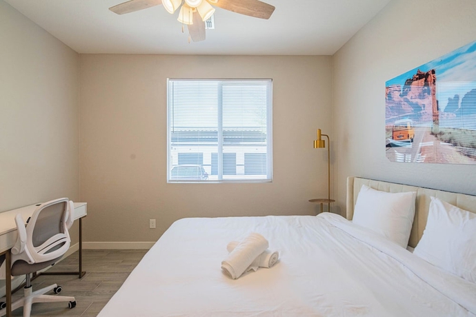 Imagen de la habitación del Hotel The One Luxury Stay with Pool and Gym. Foto 3