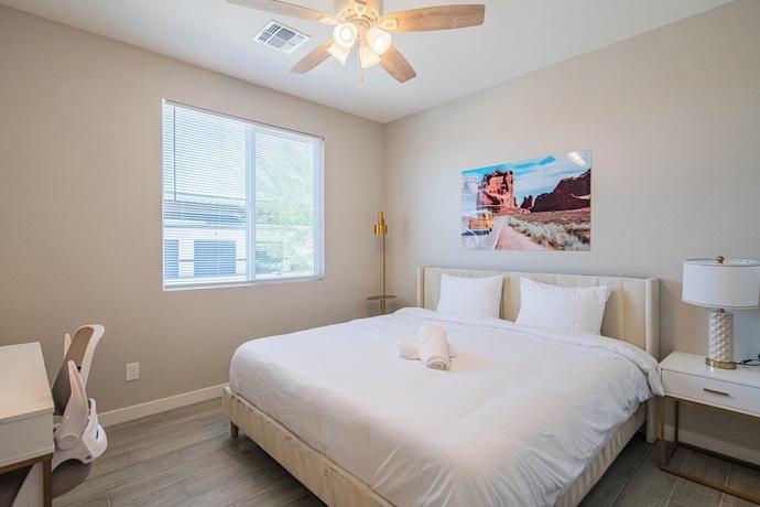 Imagen de la habitación del Hotel The One Luxury Stay with Pool and Gym. Foto 4