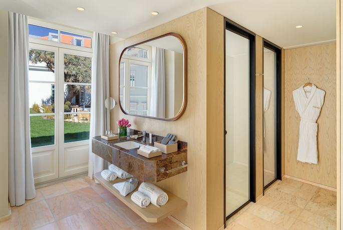 Imagen de la habitación del Hotel The One Palácio Da Anunciada. Foto 9