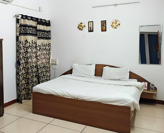 Imagen de la habitación del Hotel The One, Somnath. Foto 8