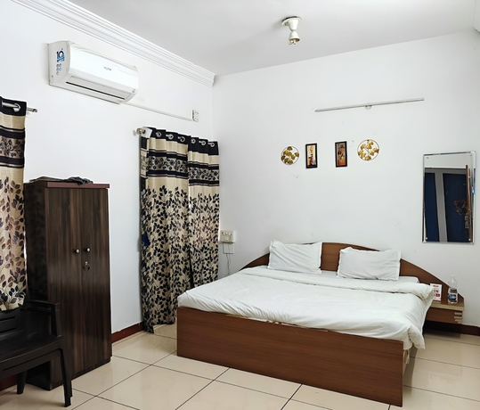 Imagen de la habitación del Hotel The One, Somnath. Foto 10