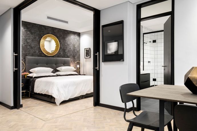 Imagen de la habitación del Hotel The Onyx. Foto 11