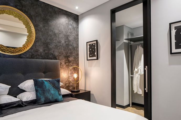 Imagen de la habitación del Hotel The Onyx. Foto 12