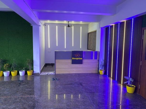 Imagen de los interiores del Hotel The Opal. Foto 10