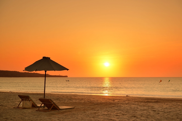 Imagen de los exteriores del Hotel The Open House Bali. Foto 14