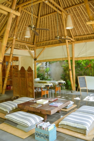 Imagen general del Hotel The Open House Bali. Foto 2