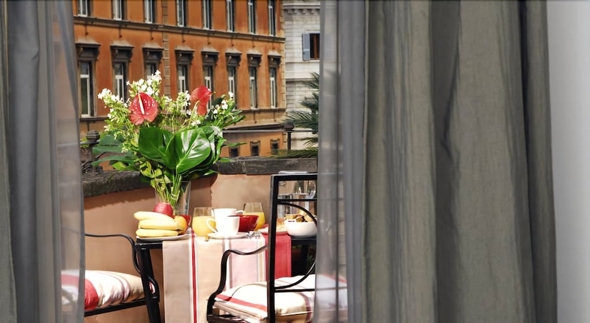 Imagen de la habitación del Hotel The Opera. Foto 18