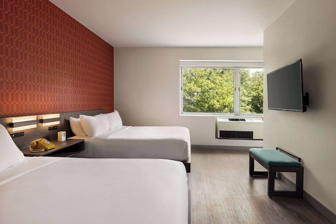 Imagen de la habitación del Hotel The Orbit Hotel, Trademark Collection by Wyndham. Foto 8