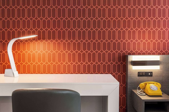 Imagen de la habitación del Hotel The Orbit Hotel, Trademark Collection by Wyndham. Foto 11
