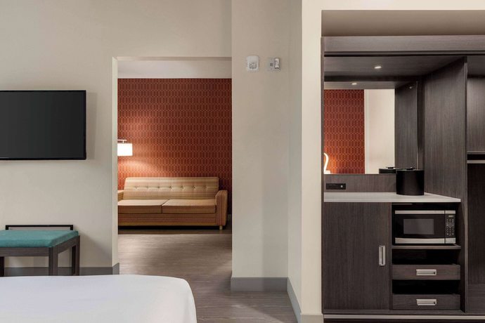 Imagen de la habitación del Hotel The Orbit Hotel, Trademark Collection by Wyndham. Foto 13