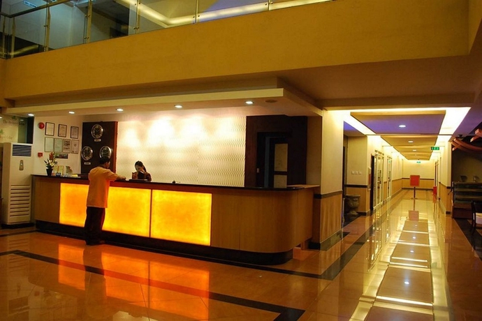 Imagen general del Hotel The Orchard Cebu and Suites. Foto 1